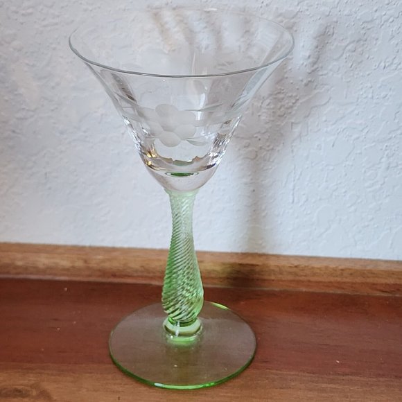 Weston Green Vaseline Stem Floral Stripe Etched Cordial 5.5" Depression Glass - Picture 10 of 12